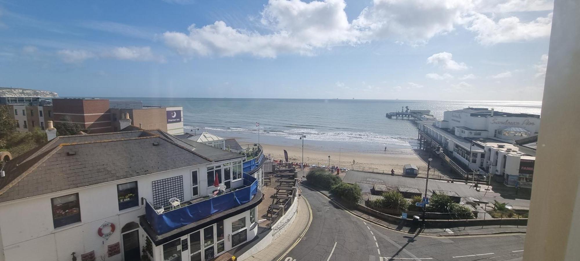 Royal Pier Hotel Sandown Exterior foto